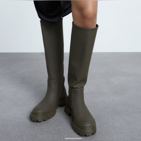 Zara Lug Sole Chunky Rubberized Platform Combat Rain Tall Boot Khaki Green 6 New - Picture 4 of 15